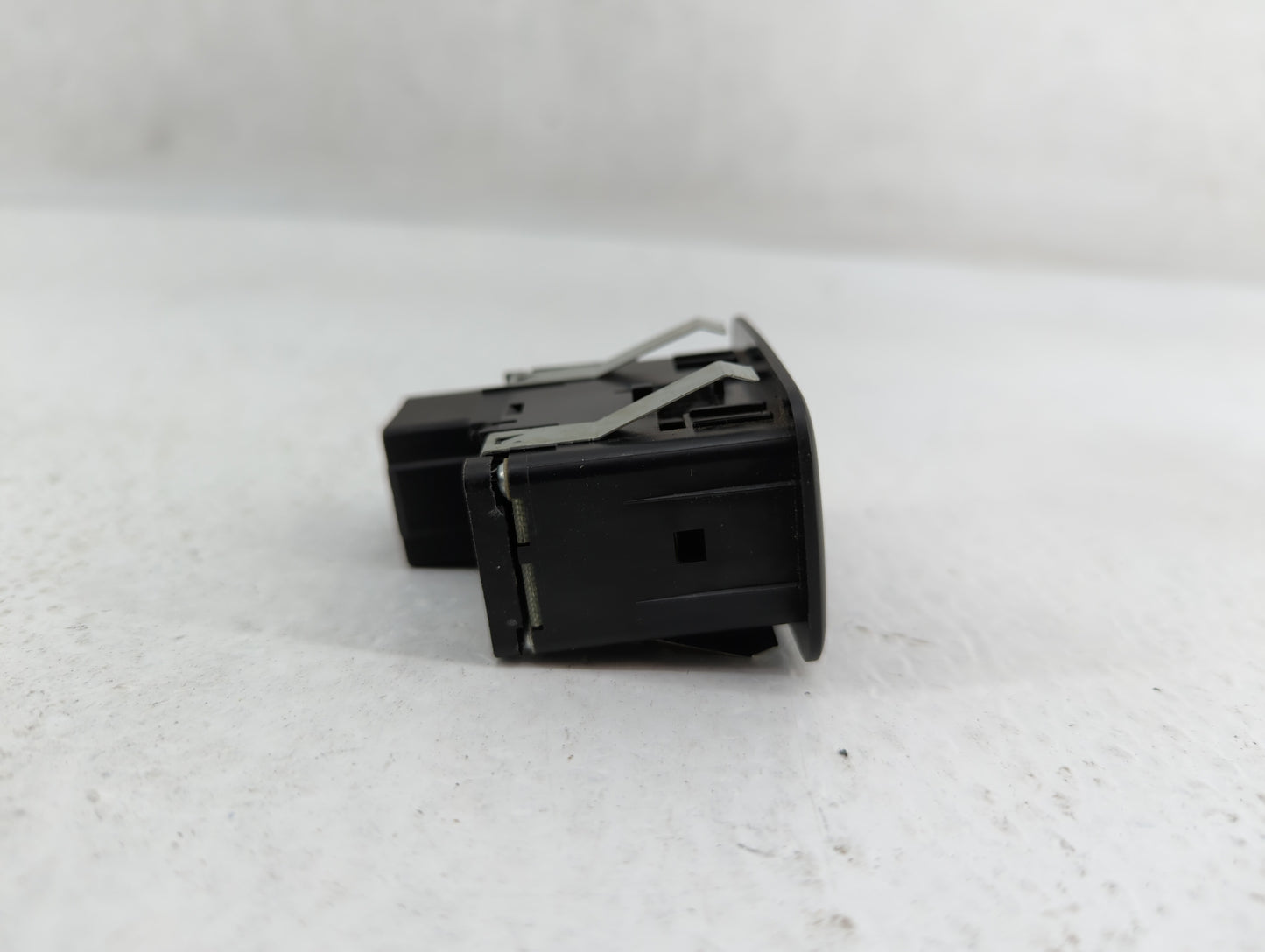 2013 Dodge Caravan Master Power Window Switch Replacement Driver Side Left P/N:68110874AA Fits OEM Used Auto Parts - Oemused