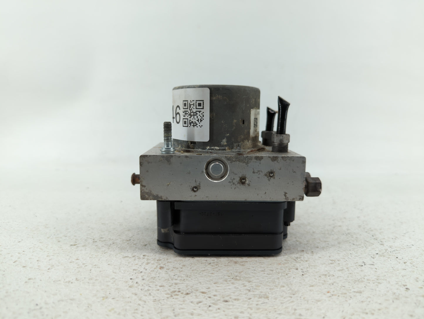 2013 Dodge Caravan ABS Pump Control Module Replacement P/N:P68183803AB Fits OEM Used Auto Parts - Oemusedautoparts1.com