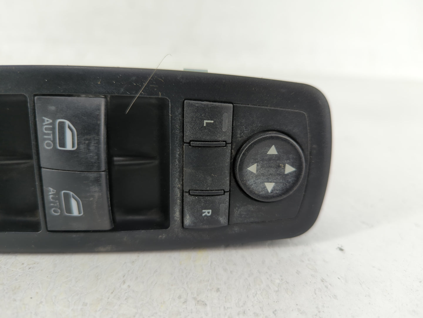 2013 Dodge Caravan Master Power Window Switch Replacement Driver Side Left P/N:68110871AA Fits OEM Used Auto Parts - Oemused