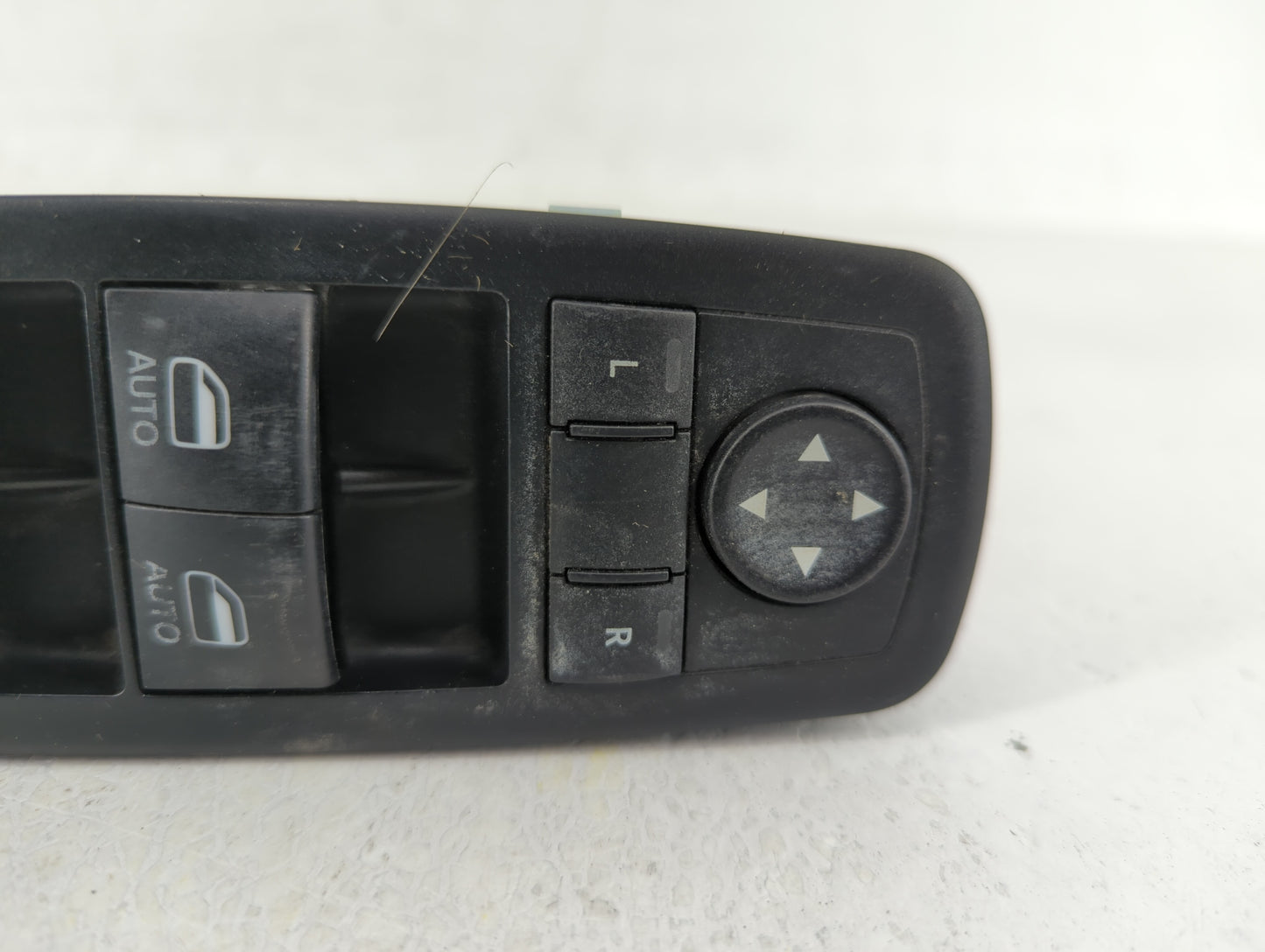 2013 Dodge Caravan Master Power Window Switch Replacement Driver Side Left P/N:68110871AA Fits OEM Used Auto Parts - Oemused