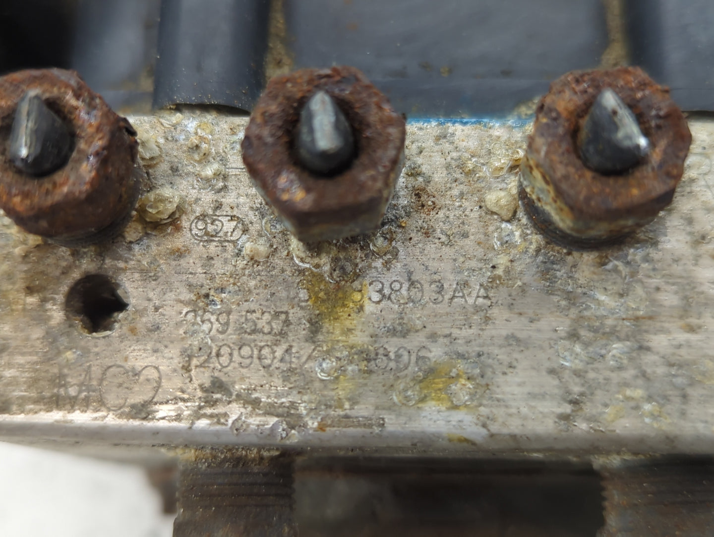 2013 Dodge Caravan ABS Pump Control Module Replacement P/N:68183803AC 6F9T-18C869-AE Fits OEM Used Auto Parts - Oemusedautop