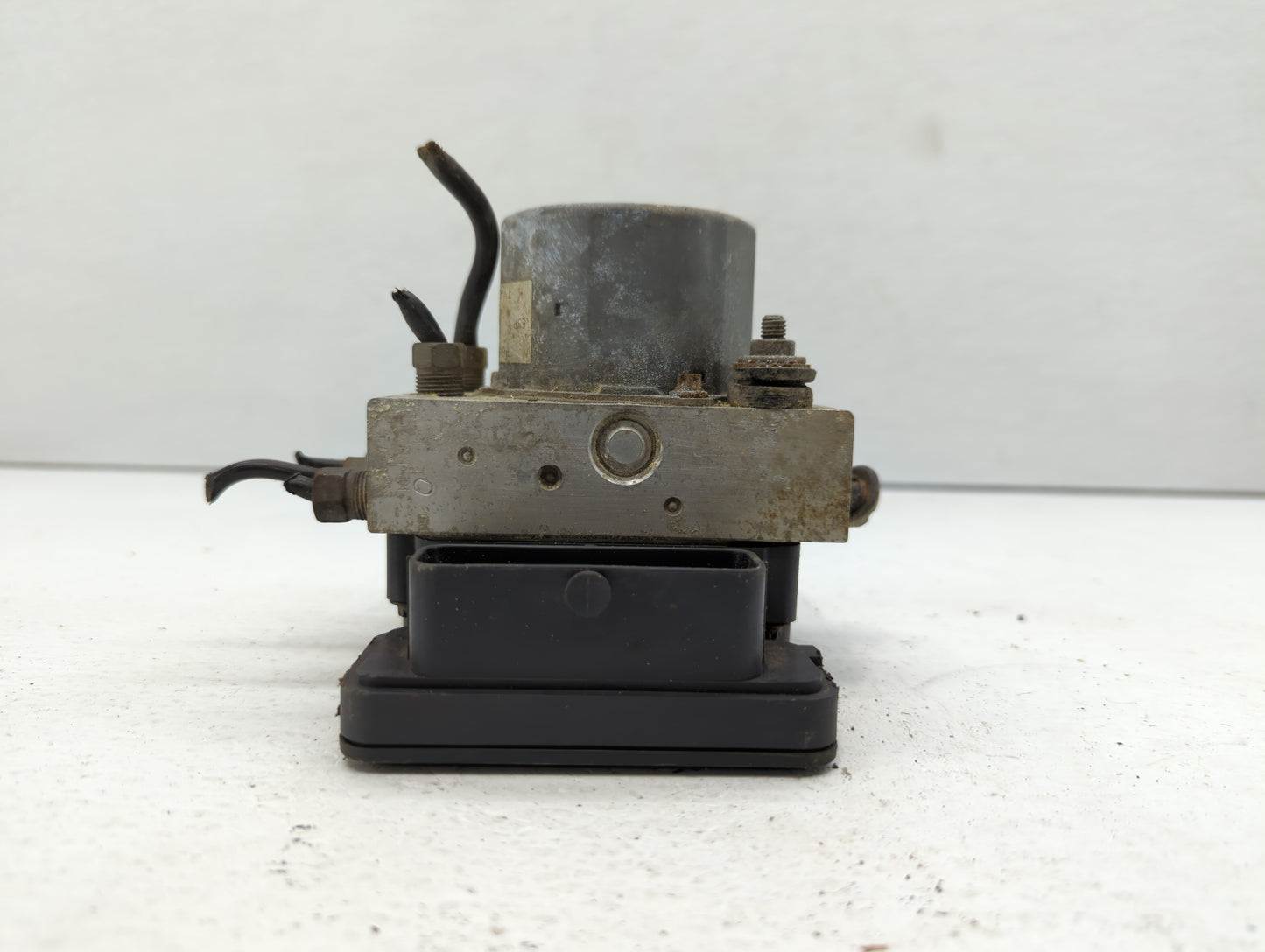 2013 Dodge Caravan ABS Pump Control Module Replacement P/N:68183803aa 68183803AC, 6F9T-18C869-AE Fits OEM Used Auto Parts - 