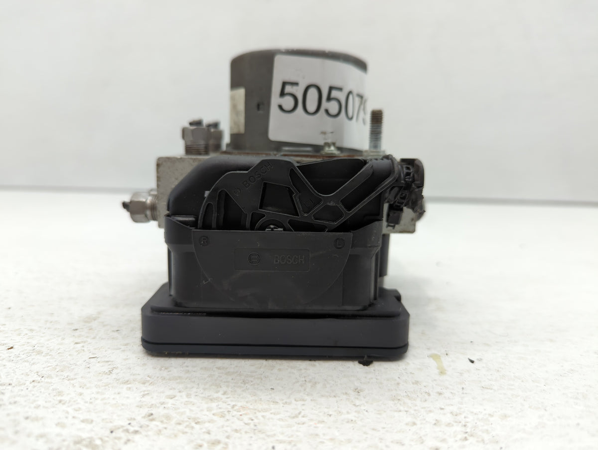 2013 Dodge Caravan Anti-Lock Brake ABS Pump Module Actuator OEM P/N:68183803AB Fits OEM Used Auto Parts - Oemusedautoparts1.