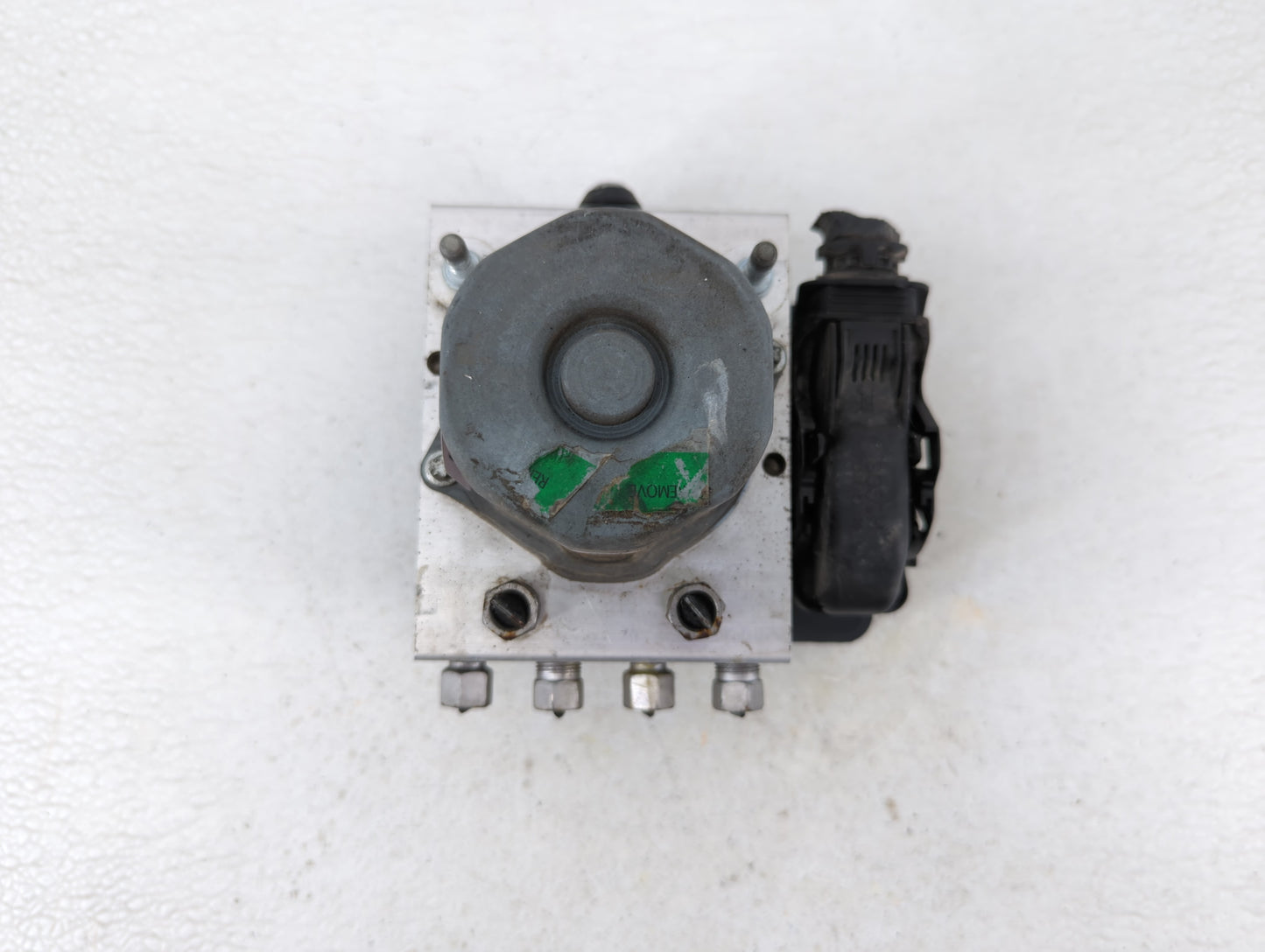2013 Dodge Caravan ABS Pump Control Module Replacement P/N:P68183803AA Fits OEM Used Auto Parts - Oemusedautoparts1.com