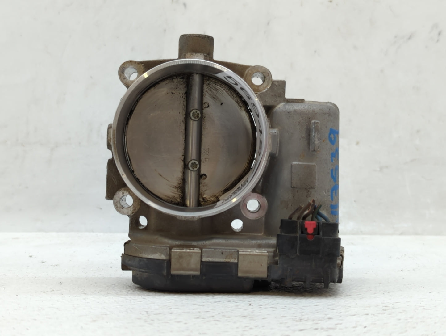2013 Dodge Caravan Throttle Body P/N:05184349AC Fits Fits 2011 2012 2014 2015 2016 2017 2018 2019 2020 2021 2022 OEM Used Au