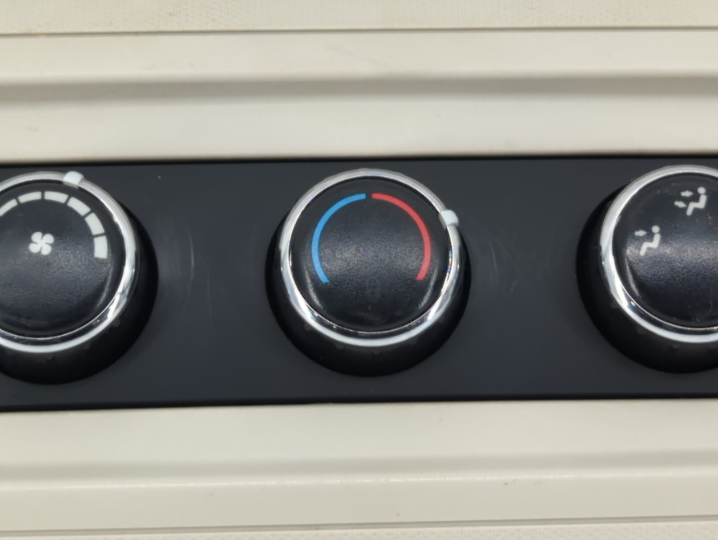 2013 Dodge Caravan Climate Control Module Temperature AC/Heater Replacement P/N:55111312AC Fits OEM Used Auto Parts - Oemuse