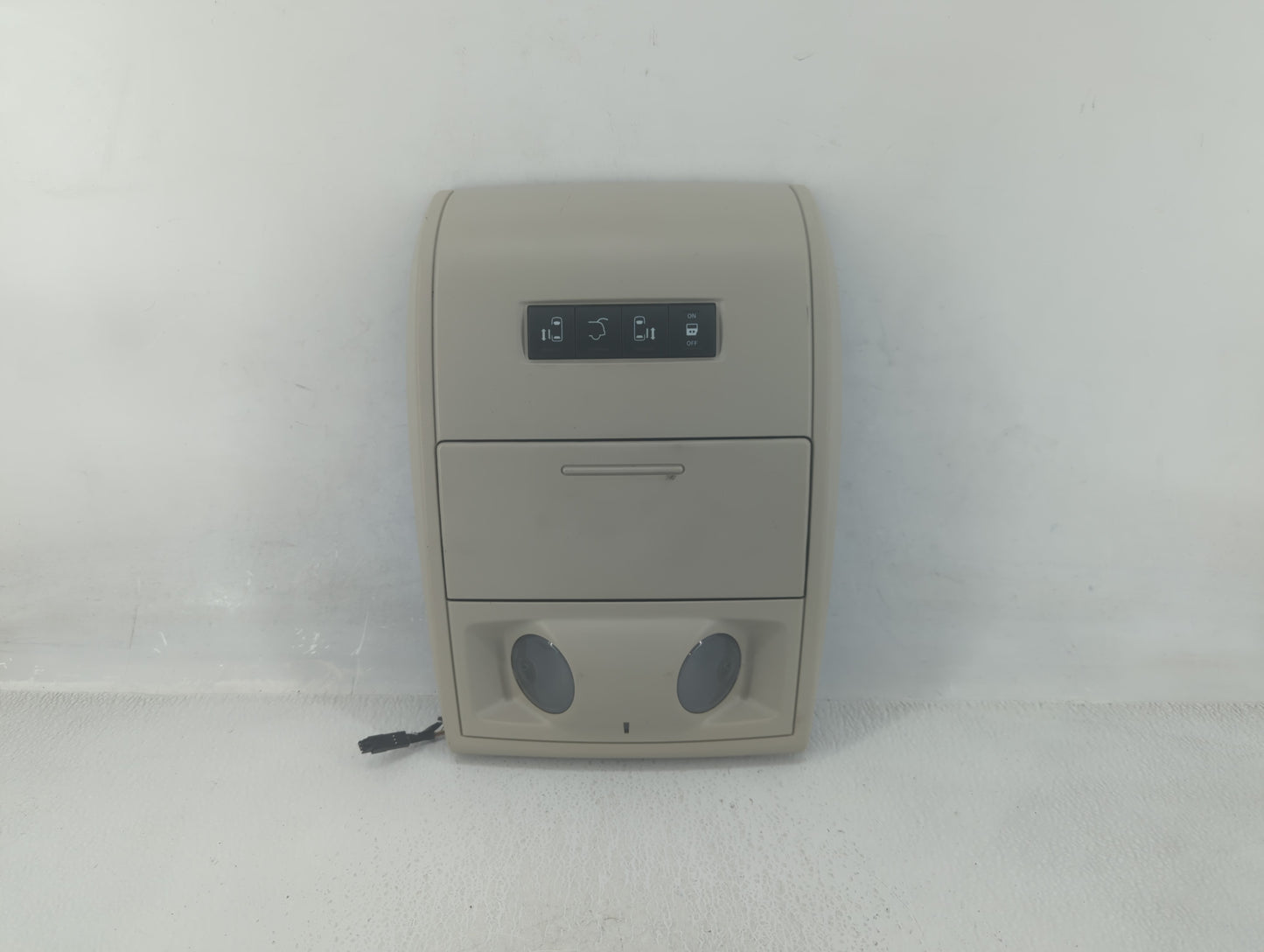 2013 Dodge Caravan Overhead Roof Console - Oemusedautoparts1.com