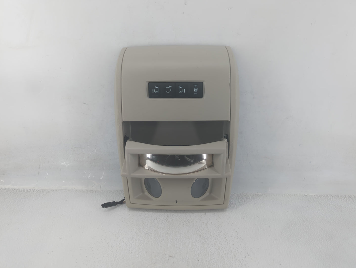2013 Dodge Caravan Overhead Roof Console - Oemusedautoparts1.com