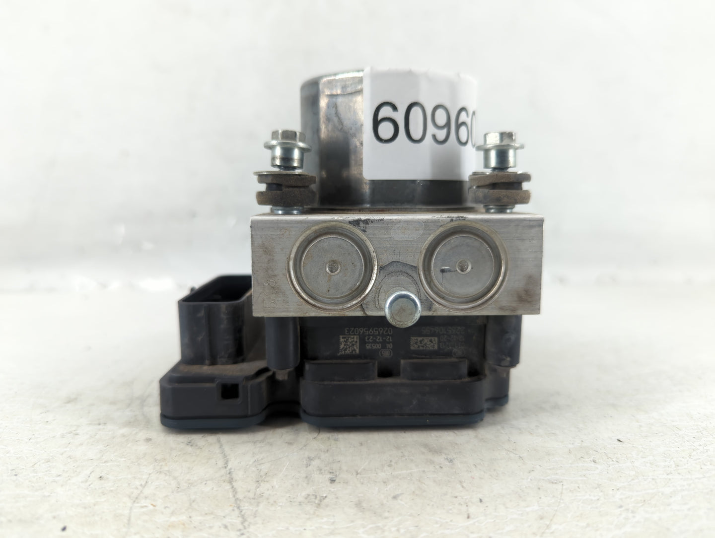 2013 Dodge Caravan ABS Pump Control Module Replacement P/N:68183803AB Fits OEM Used Auto Parts - Oemusedautoparts1.com