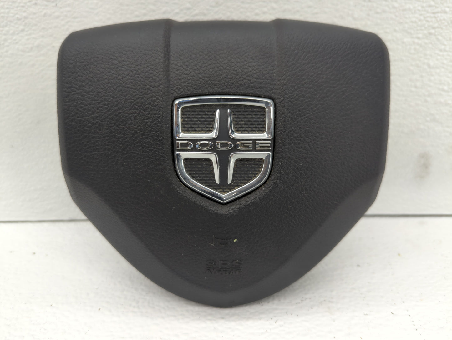 2013 Dodge Caravan Air Bag Driver Left Steering Wheel Mounted Fits Fits 2014 2015 2016 2017 2018 2019 2020 OEM Used Auto Par