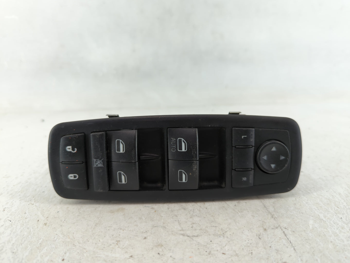 2013 Dodge Caravan Master Power Window Switch Replacement Driver Side Left P/N:68110866AA Fits OEM Used Auto Parts - Oemused
