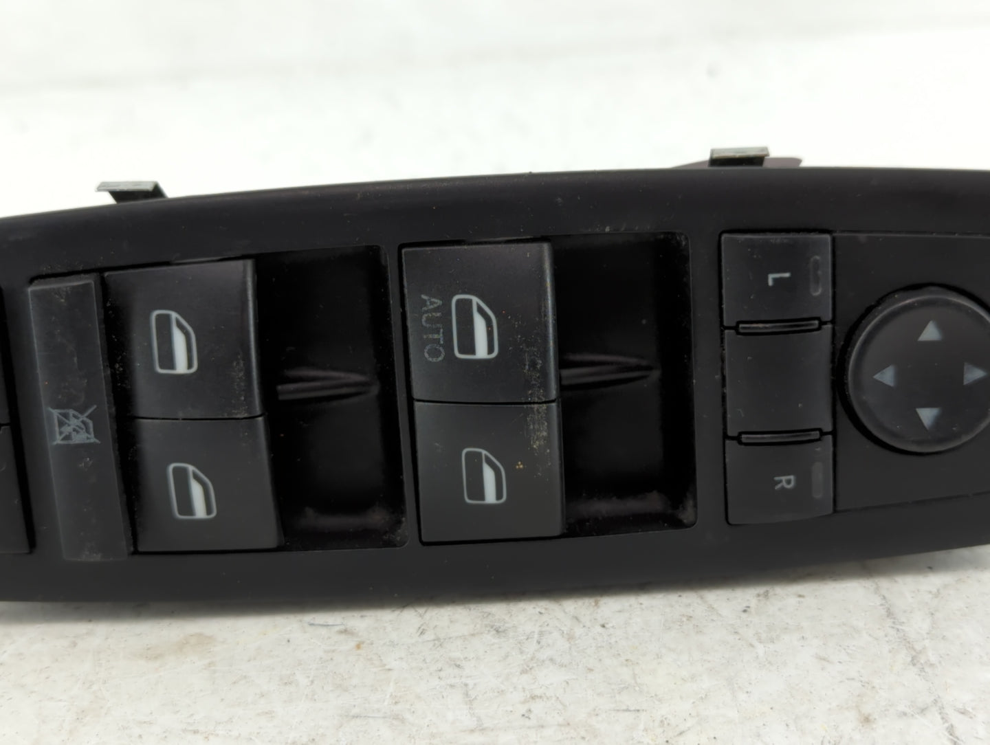 2013 Dodge Caravan Master Power Window Switch Replacement Driver Side Left P/N:68110866AA Fits OEM Used Auto Parts - Oemused