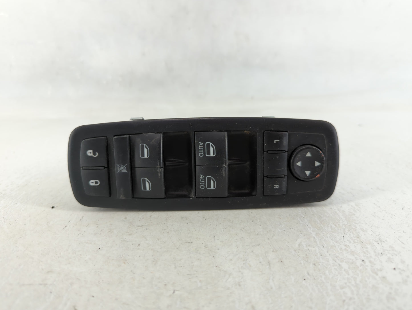 2013 Dodge Caravan Master Power Window Switch Replacement Driver Side Left P/N:68110871AA Fits OEM Used Auto Parts - Oemused
