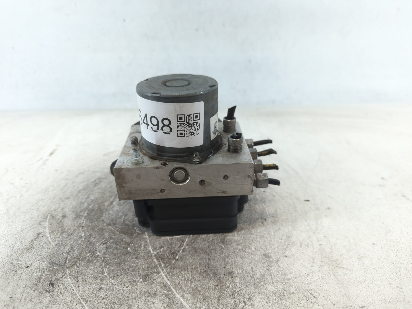 2013 Dodge Caravan ABS Pump Control Module Replacement P/N:P6818380A Fits OEM Used Auto Parts - Oemusedautoparts1.com