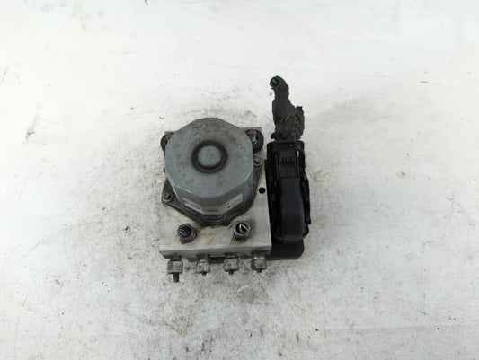 2013 Dodge Caravan ABS Pump Control Module Replacement P/N:P68183803AA Fits OEM Used Auto Parts - Oemusedautoparts1.com