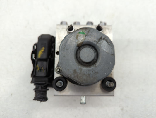 2013 Dodge Caravan ABS Pump Control Module Replacement P/N:P68183803AA Fits OEM Used Auto Parts - Oemusedautoparts1.com