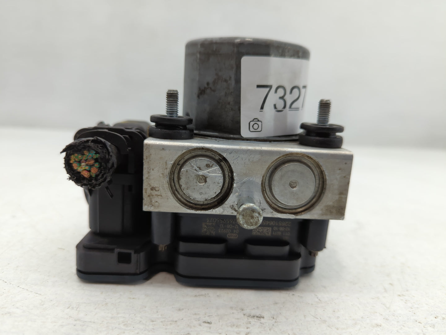 2013 Dodge Caravan ABS Pump Control Module Replacement P/N:P68183803AA Fits OEM Used Auto Parts - Oemusedautoparts1.com