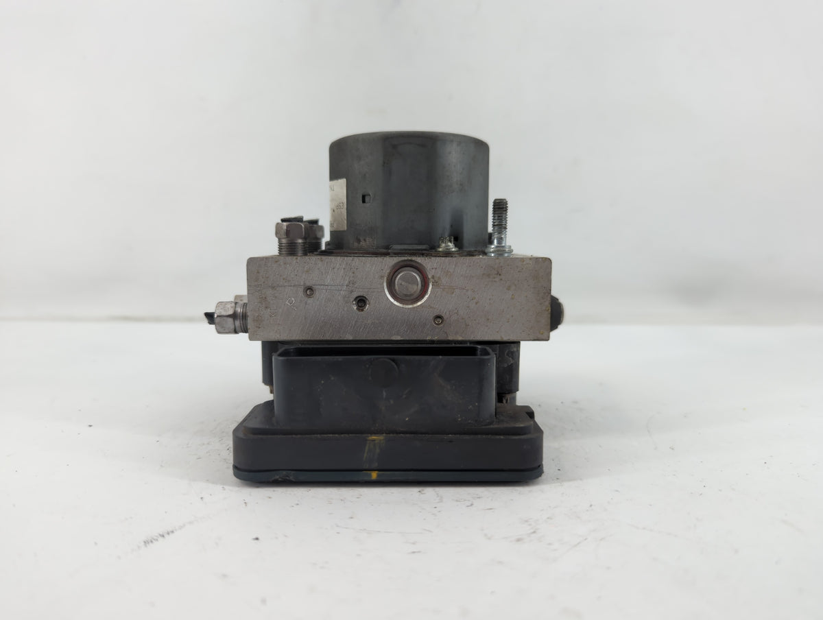 2013 Dodge Caravan Anti-Lock Brake ABS Pump Module Actuator OEM P/N:P68183803AA Fits OEM Used Auto Parts - Oemusedautoparts1