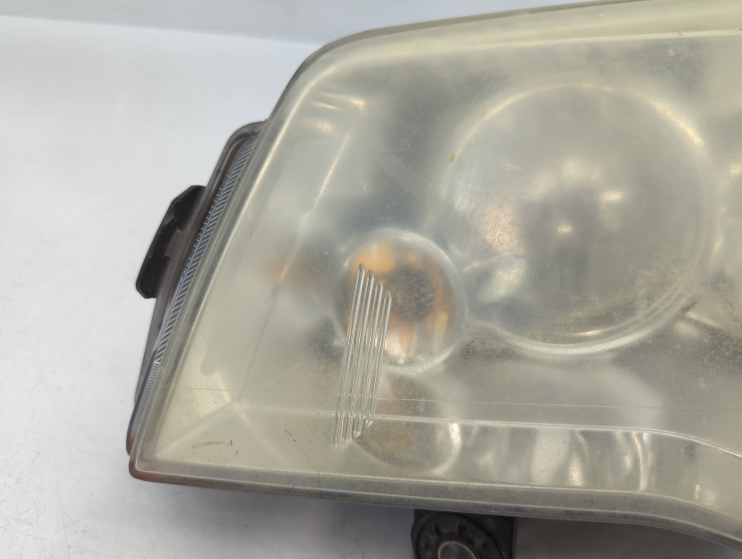 Dodge Caravan Driver Left Oem Head Light Headlight Lamp - Oemusedautoparts1.com