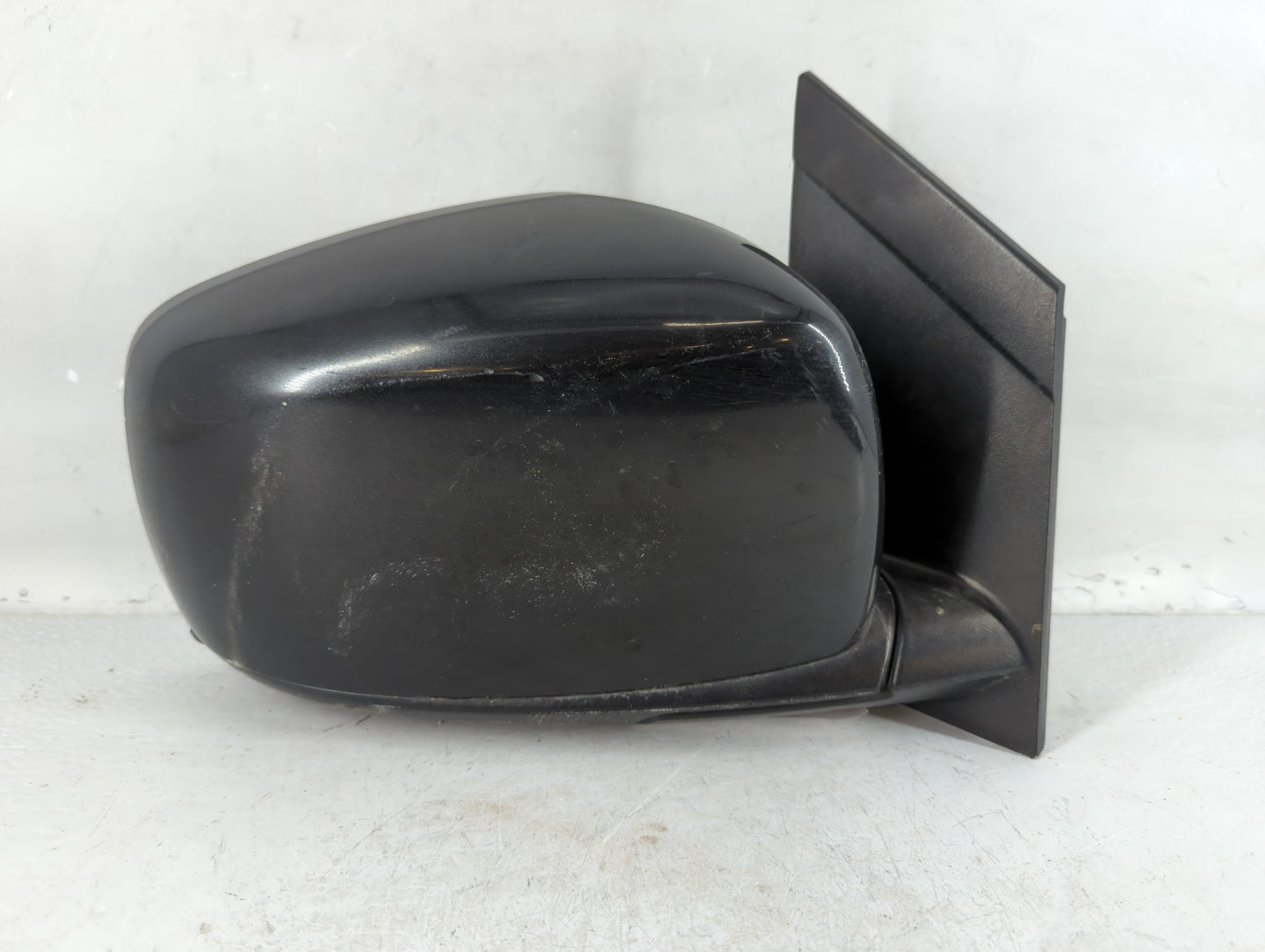 2013 Dodge Caravan Passenger Side View Mirror - Right Door Mirror OEM Used - Oemusedautoparts1.com