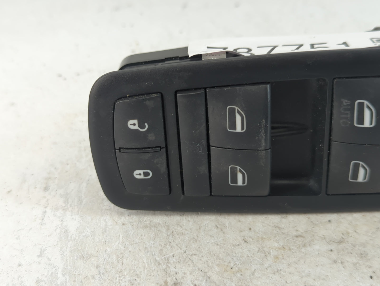 2013 Dodge Caravan Master Power Window Switch Replacement Driver Side Left P/N:68110871AA Fits OEM Used Auto Parts - Oemused