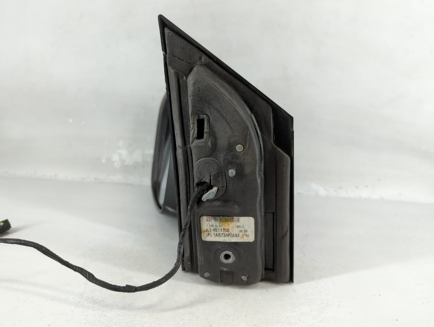 2013 Dodge Caravan Driver Side View Mirror - Left Door Mirror OEM Used - Oemusedautoparts1.com
