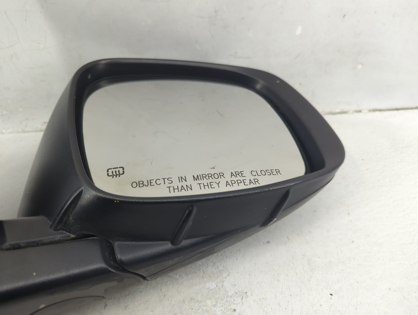2013 Dodge Caravan Passenger Side View Mirror - Right Door Mirror OEM Used - Oemusedautoparts1.com