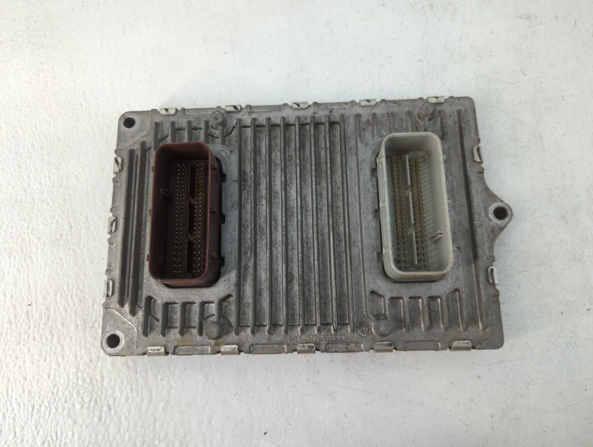 2013 Dodge Caravan PCM Engine Control Computer ECU ECM PCU OEM P/N:P05150724AC OEM Used Auto Parts - Oemusedautoparts1.com