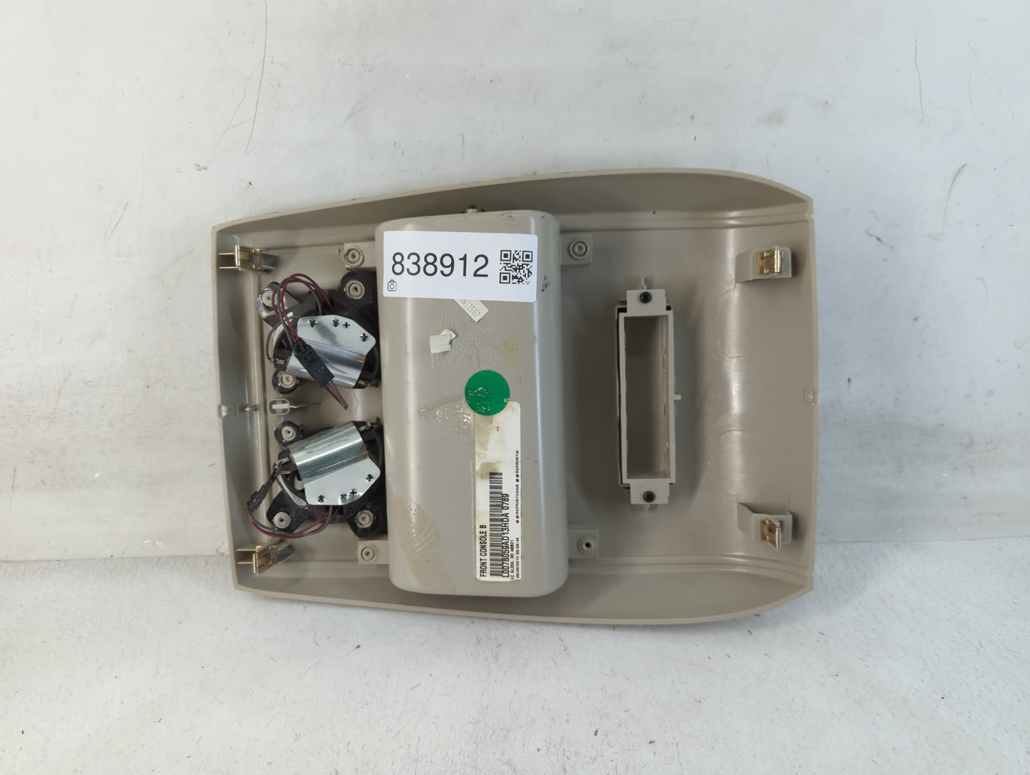 2013 Dodge Caravan Overhead Roof Console - Oemusedautoparts1.com