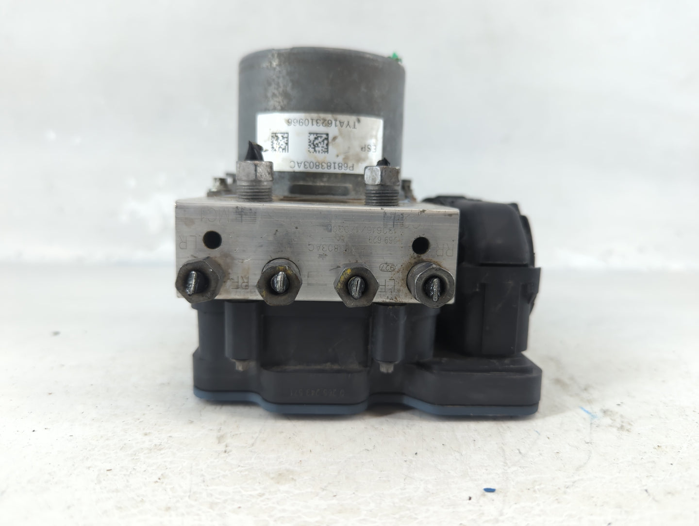 2013 Dodge Caravan ABS Pump Control Module Replacement P/N:P68183803AC Fits OEM Used Auto Parts - Oemusedautoparts1.com