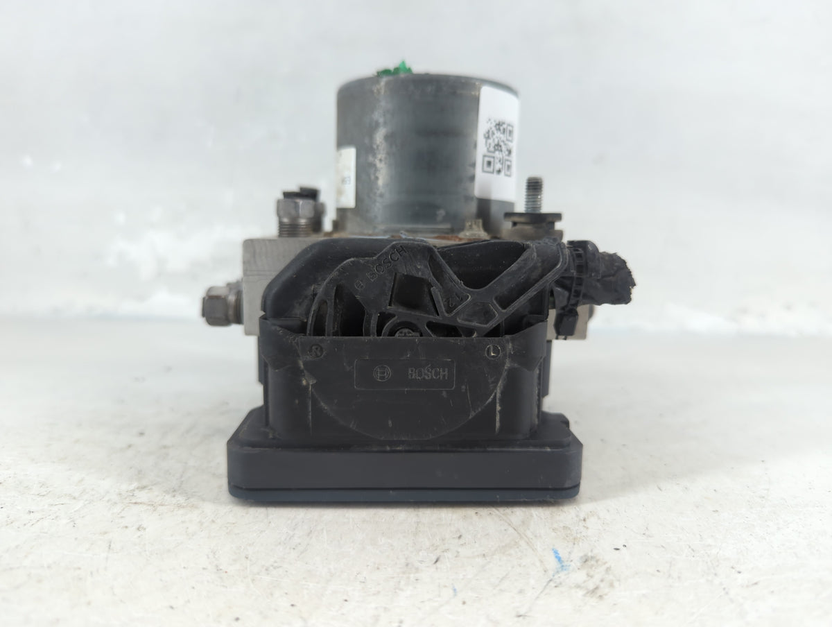 2013 Dodge Caravan Anti-Lock Brake ABS Pump Module Actuator OEM P/N:P68183803AC Fits OEM Used Auto Parts - Oemusedautoparts1