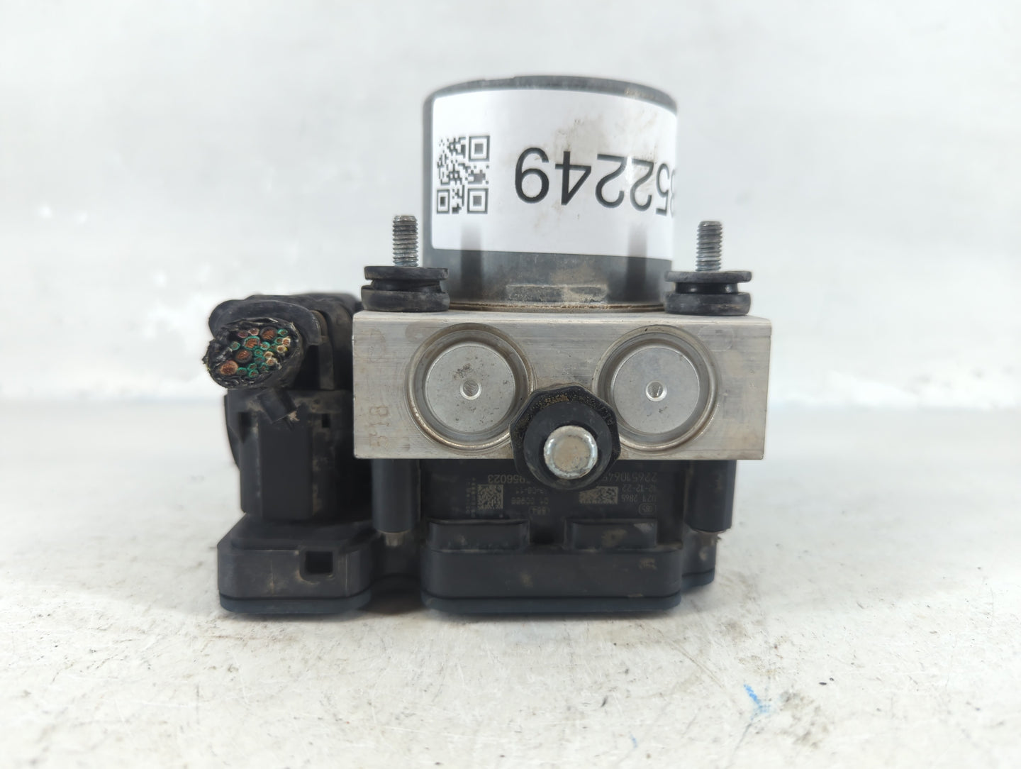 2013 Dodge Caravan ABS Pump Control Module Replacement P/N:P68183803AC Fits OEM Used Auto Parts - Oemusedautoparts1.com