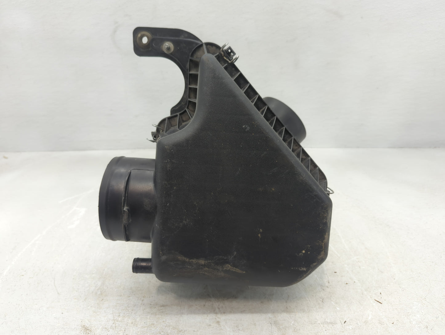 Dodge Caravan Air Cleaner Intake-duct Hose Tube - Oemusedautoparts1.com