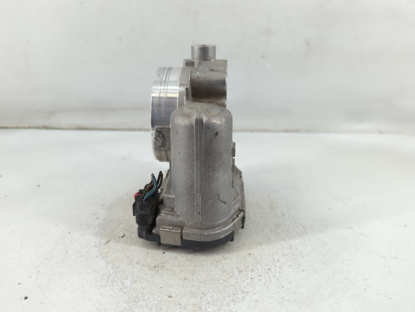 2013 Dodge Caravan Throttle Body P/N:0 280 750 570 Fits Fits 2011 2012 2014 2015 2016 2017 2018 2019 2020 2021 2022 OEM Used
