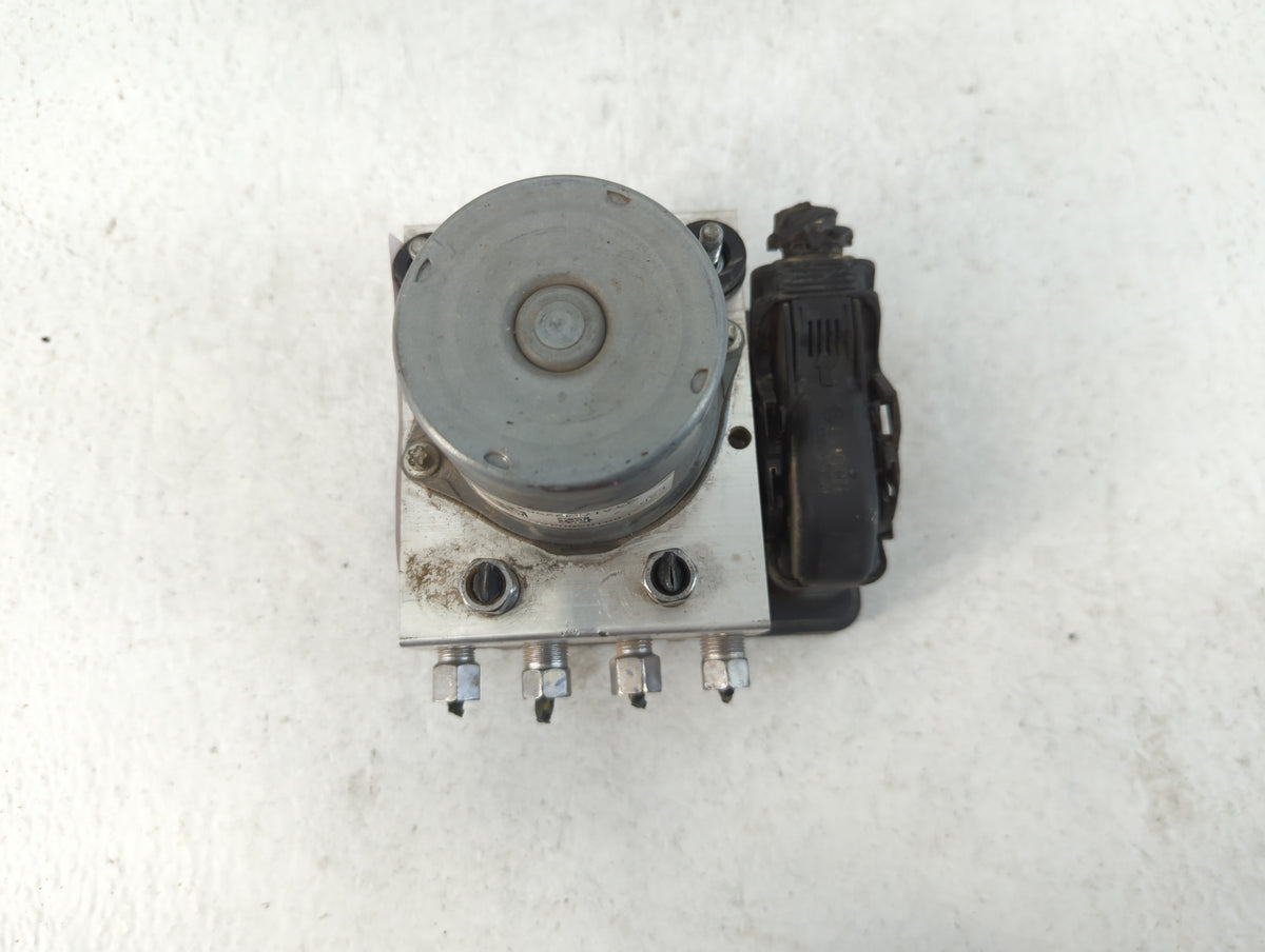2013 Dodge Caravan Anti-Lock Brake ABS Pump Module Actuator OEM P/N:P68183803AC Fits OEM Used Auto Parts - Oemusedautoparts1