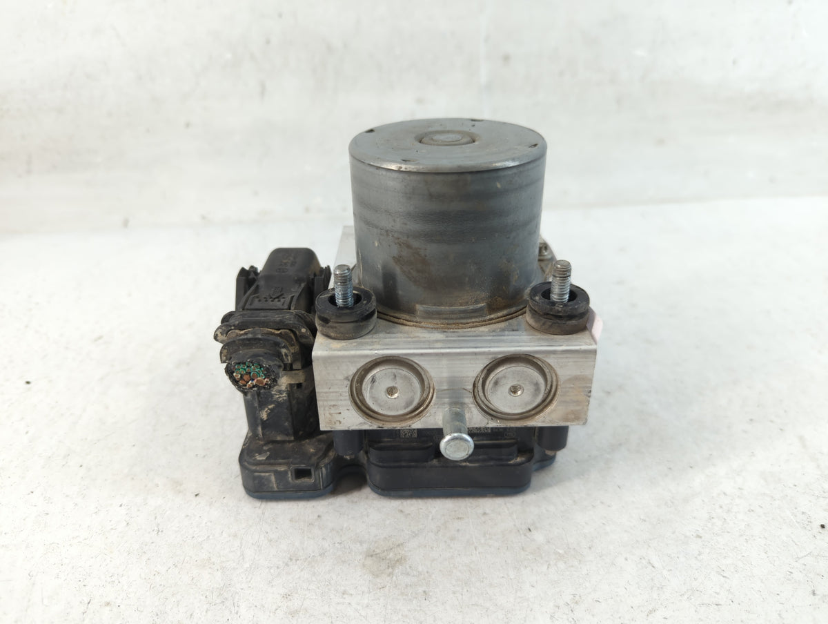 2013 Dodge Caravan Anti-Lock Brake ABS Pump Module Actuator OEM P/N:P68183803AC Fits OEM Used Auto Parts - Oemusedautoparts1