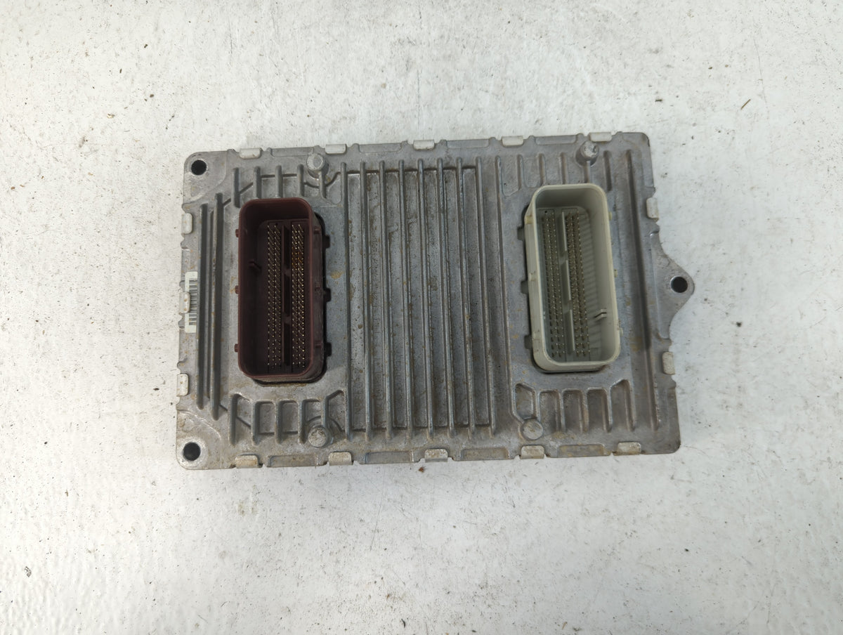 2013 Dodge Caravan PCM Engine Control Computer ECU ECM PCU OEM P/N:P05150724AC OEM Used Auto Parts - Oemusedautoparts1.com
