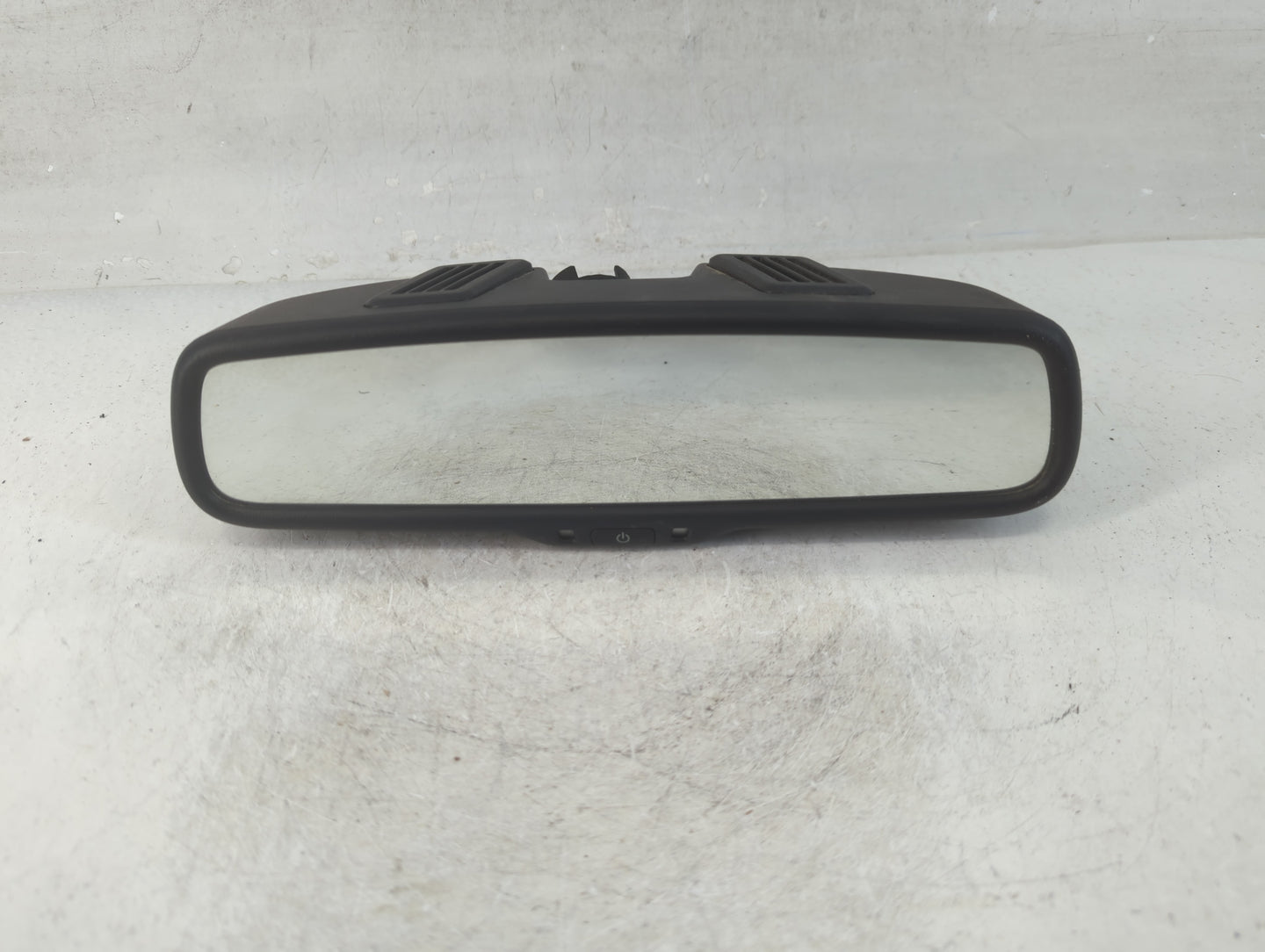 2013 Dodge Caravan Interior Rear View Mirror Replacement OEM P/N:E11026130 Fits OEM Used Auto Parts - Oemusedautoparts1.com