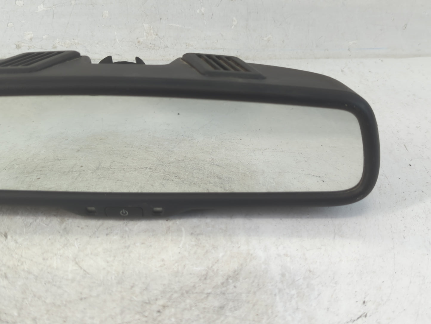 2013 Dodge Caravan Interior Rear View Mirror Replacement OEM P/N:E11026130 Fits OEM Used Auto Parts - Oemusedautoparts1.com
