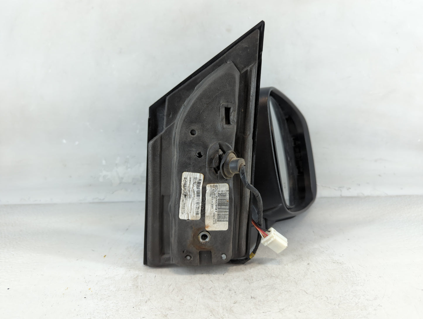 2013 Dodge Caravan Passenger Side View Mirror - Right Door Mirror OEM Used - Oemusedautoparts1.com
