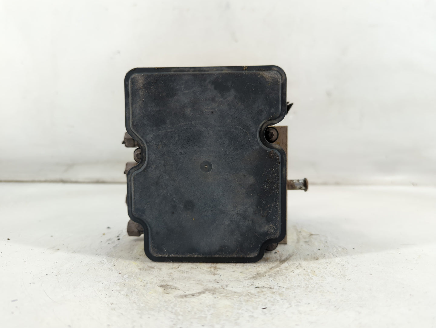 2013 Dodge Caravan ABS Pump Control Module Replacement P/N:P68183803AB Fits OEM Used Auto Parts - Oemusedautoparts1.com