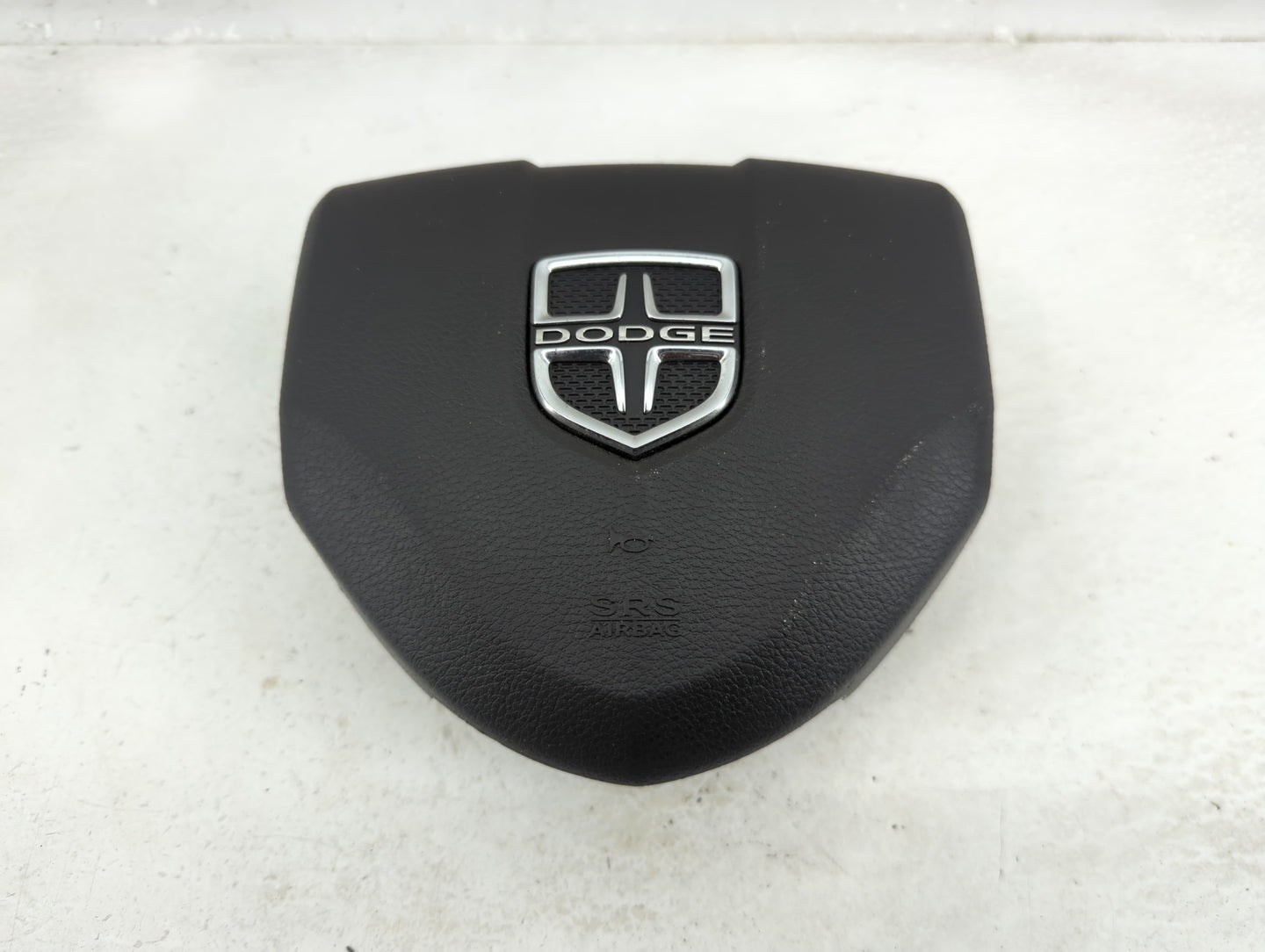 2012-2014 Dodge Challenger Air Bag Driver Left Steering Wheel Mounted P/N:1RV69XDVAC Fits Fits 2012 2013 2014 OEM Used Auto 
