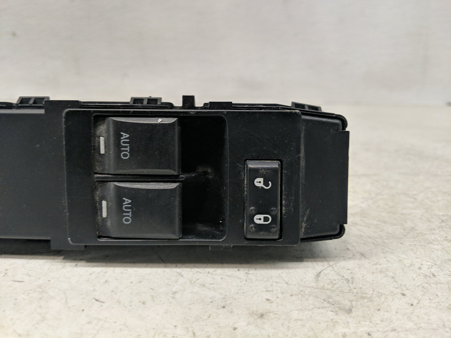 2008-2014 Dodge Challenger Master Power Window Switch Replacement Driver Side Left P/N:04602784AC Fits OEM Used Auto Parts -
