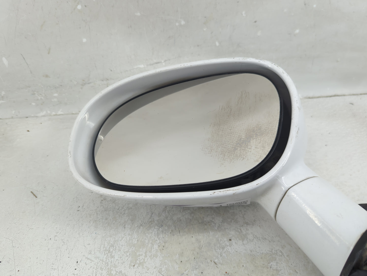 2011-2013 Dodge Challenger Driver Side View Mirror - Left Door Mirror OEM Used - Oemusedautoparts1.com