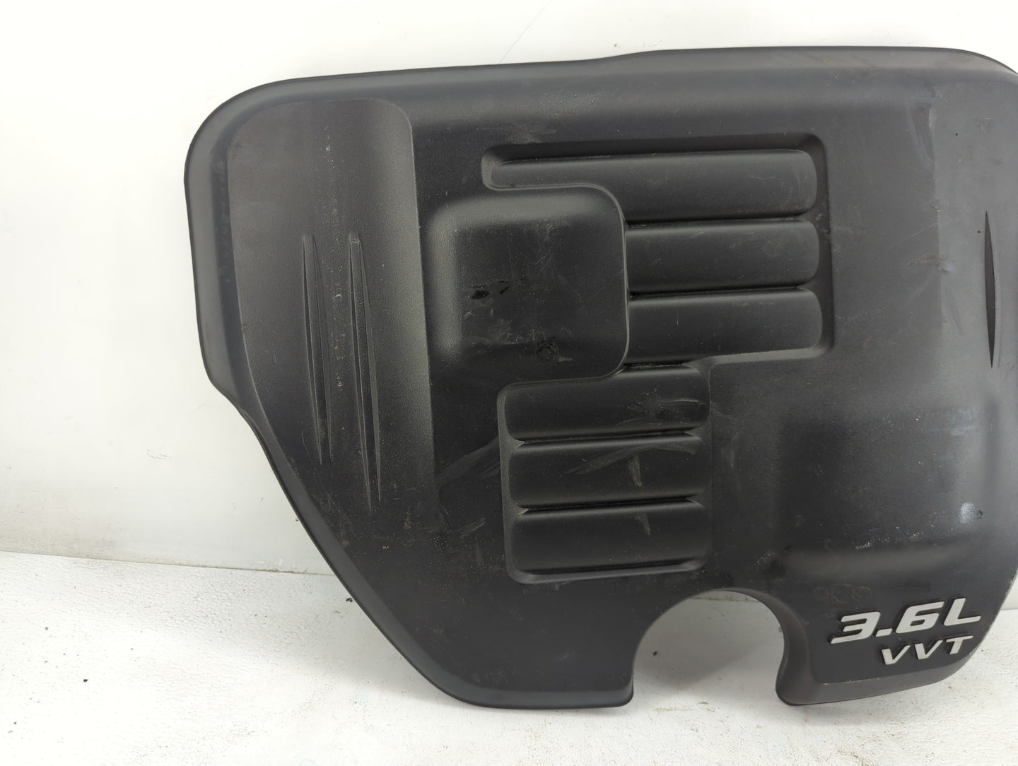 2013 Dodge Challenger Engine Cover - Oemusedautoparts1.com