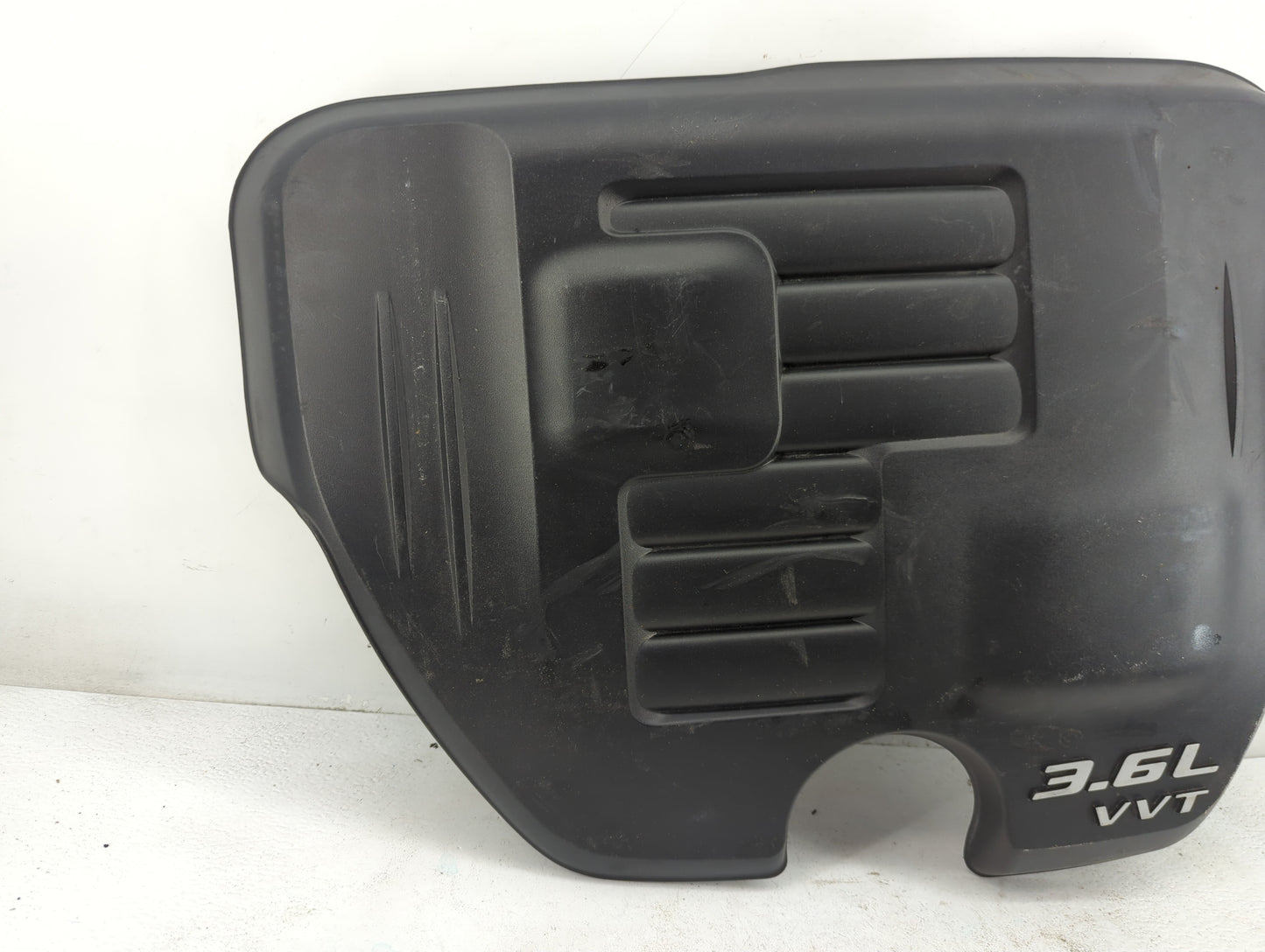 2013 Dodge Challenger Engine Cover - Oemusedautoparts1.com