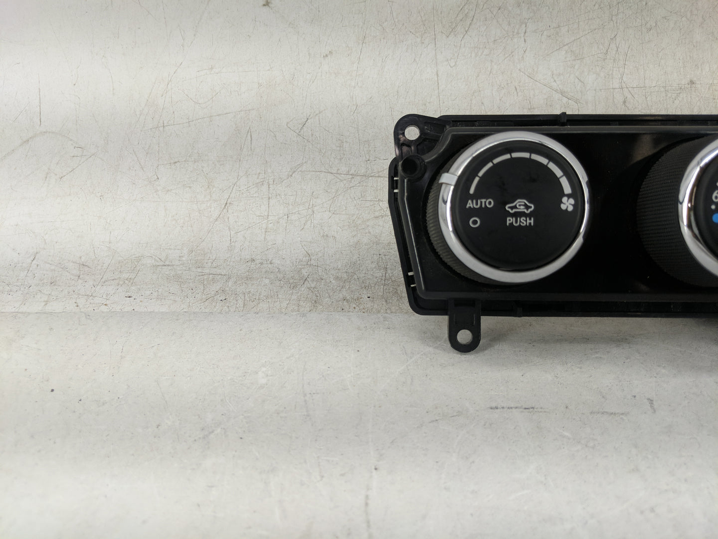 2011-2014 Dodge Challenger Climate Control Module Temperature AC/Heater Replacement P/N:P55111463AF Fits Fits 2011 2012 2013