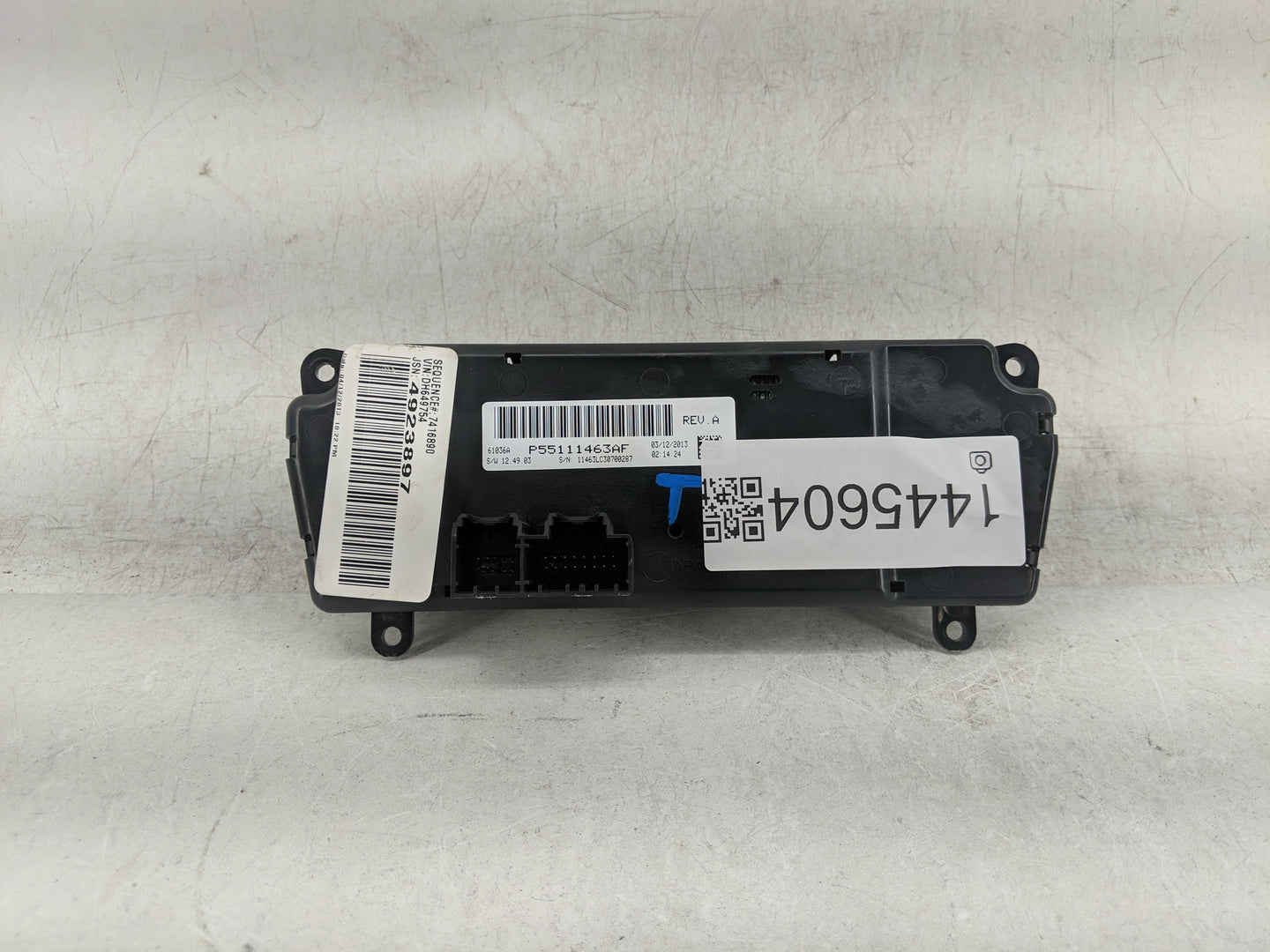 2011-2014 Dodge Challenger Climate Control Module Temperature AC/Heater Replacement P/N:P55111463AF Fits Fits 2011 2012 2013