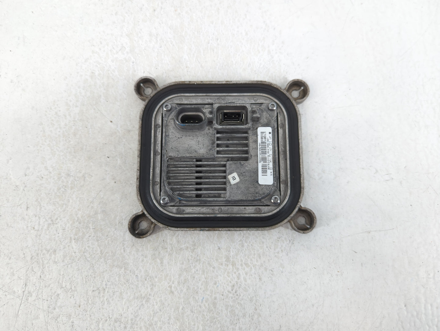 2013 Dodge Challenger Headlight Ballast Head Light - Oemusedautoparts1.com