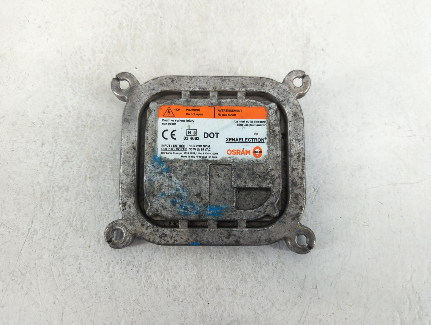 2013 Dodge Challenger Headlight Ballast Head Light - Oemusedautoparts1.com